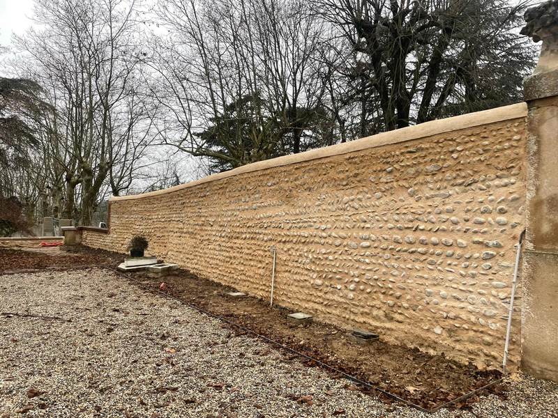 Mur en pierre